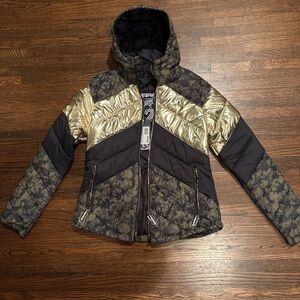 Elegant Women's Puffer Ski Jacket in Gold Green and Black